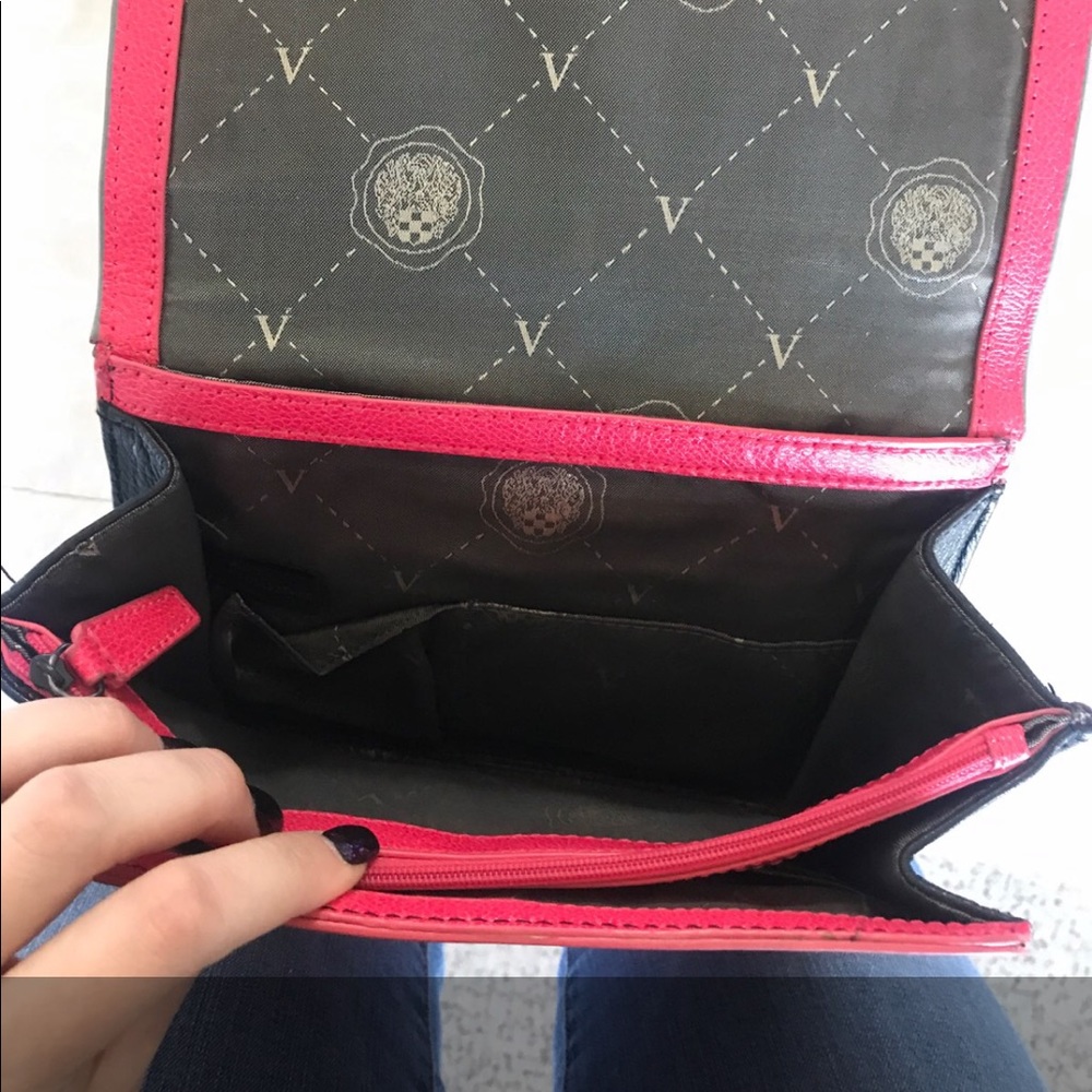 Vince Camuto crossbody purse - Picture 3 of 5